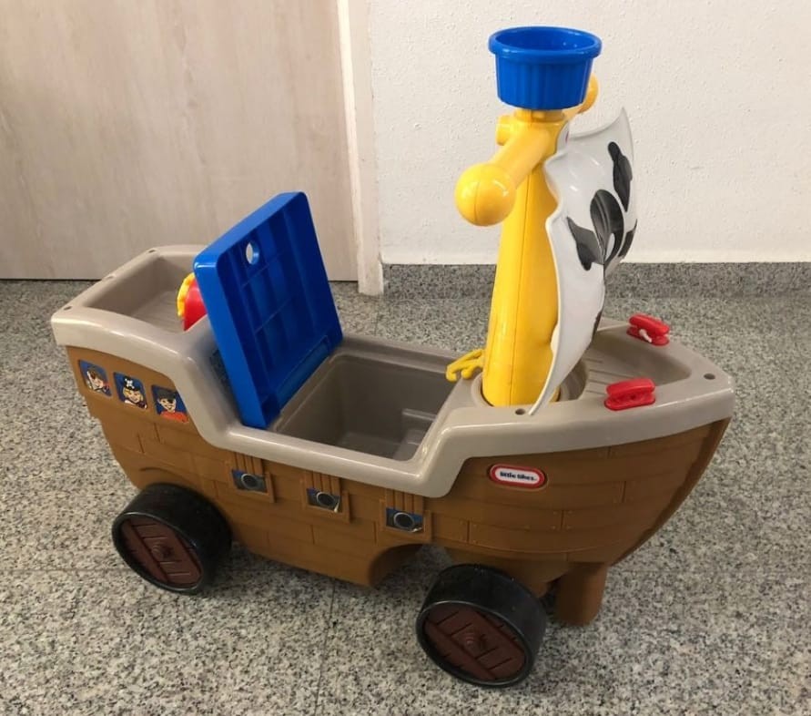Sewa Little tikes play n scoot pirate ship - Image 3