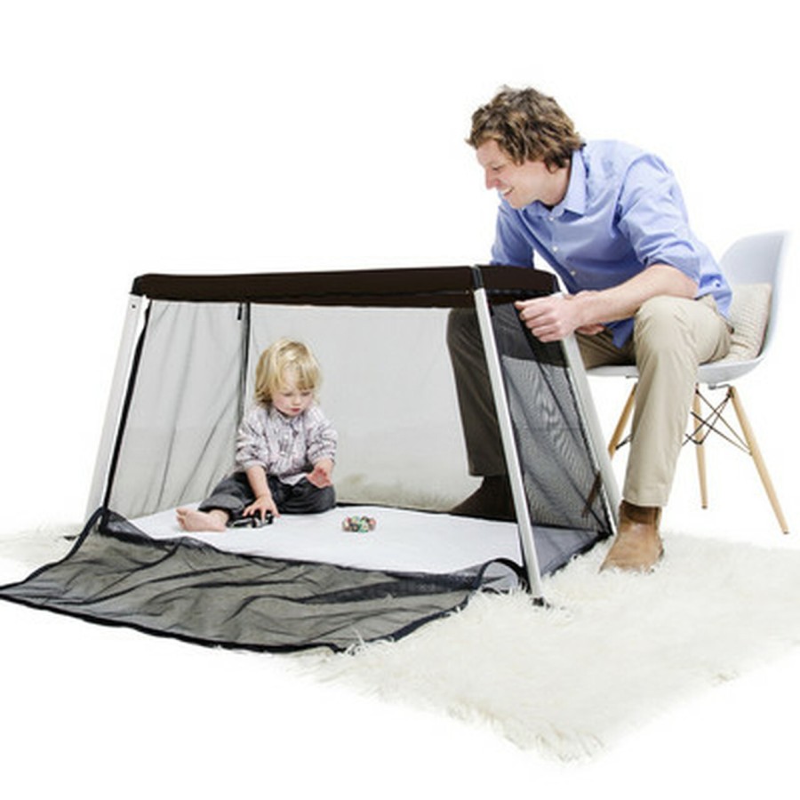 Sewa Phil & Teds Traveller V4 (Black) Portable Baby Travel Cot - Image 3