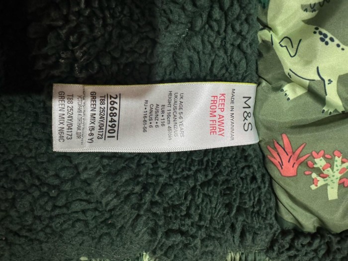 Sewa Winter Jacket Marks & Spencer 5-6 Years - Image 5