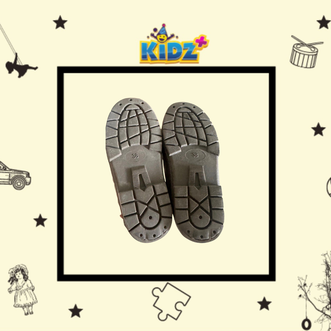 Sewa Universal Traveller Grey Winter Boots - Size 38 - Image 2